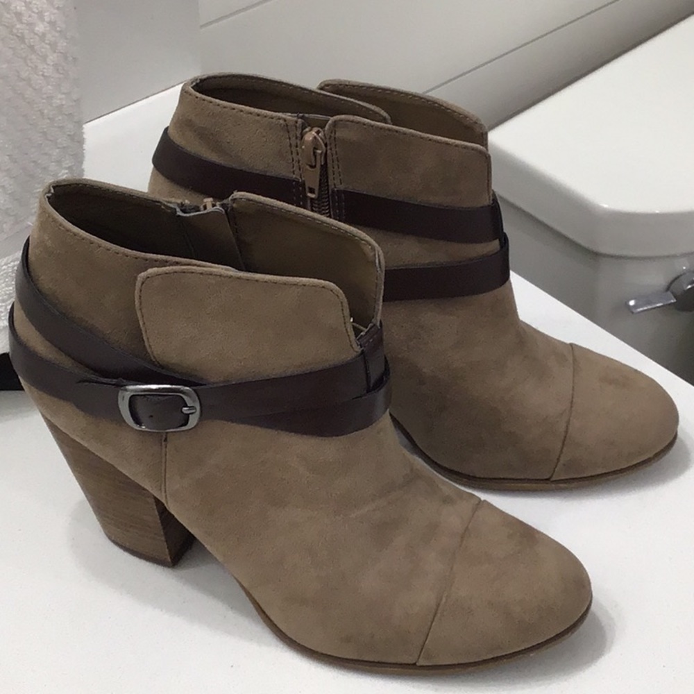 Unity by Carlos Santana bootie